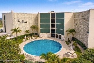 Building Photo - 4850 Ocean Beach Blvd