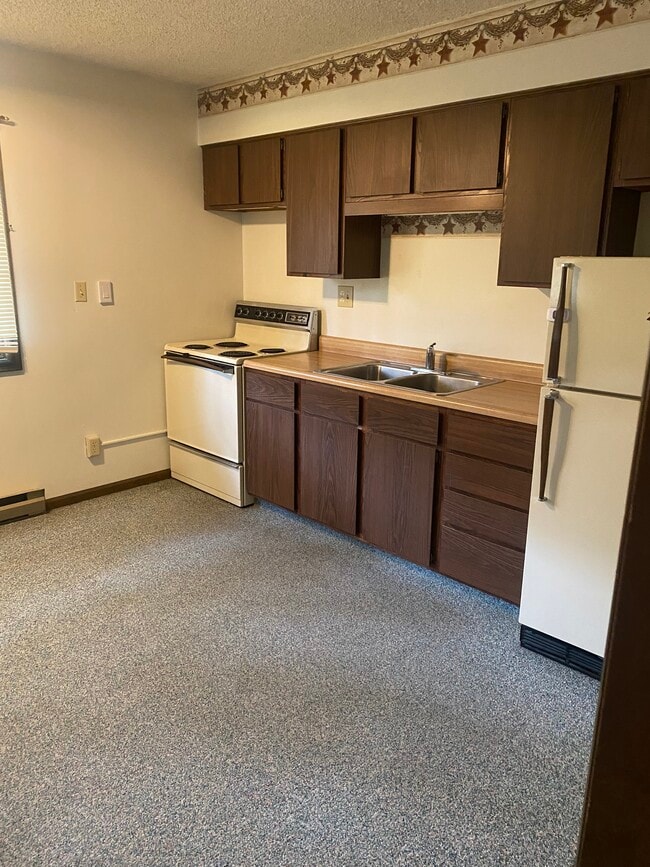 Kitchen - 804 Franklin St