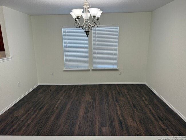 Foto del edificio - 7712 Copper Hollow