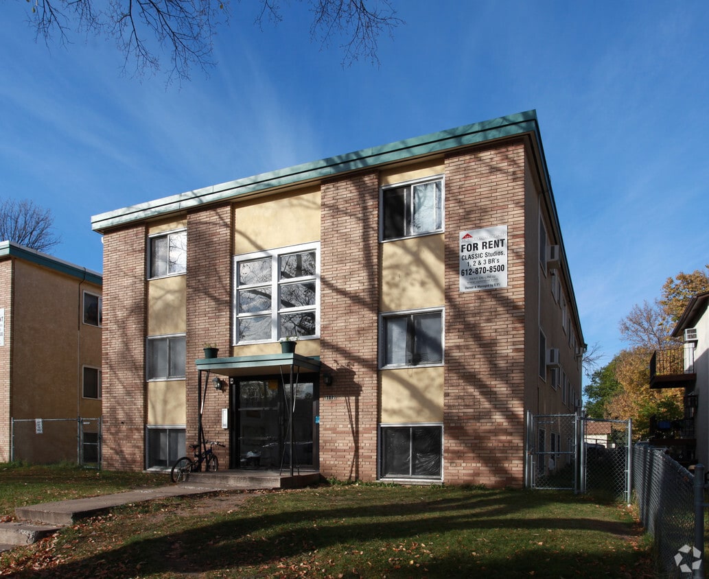 Building Photo - 3112 22nd Ave S