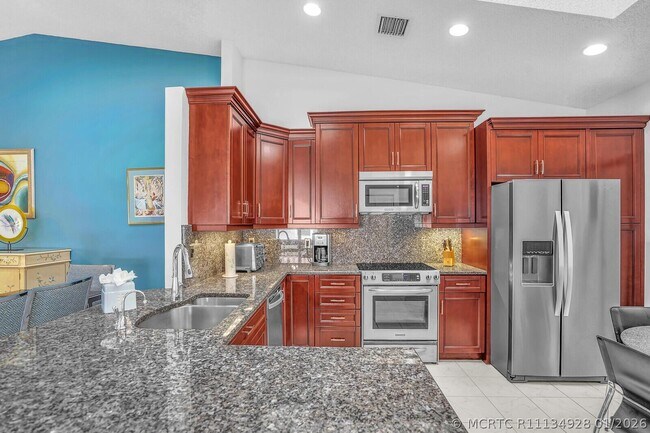 Building Photo - 6099 Waldwick Cir