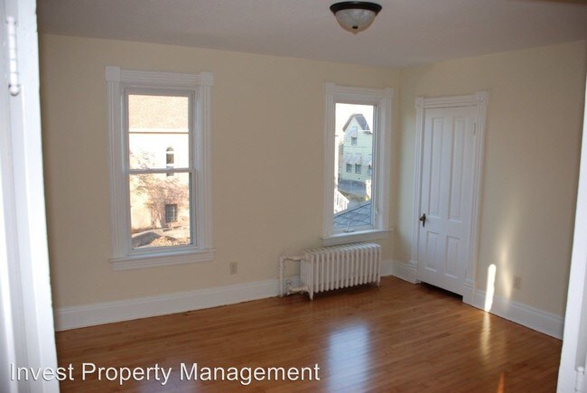 Foto del edificio - 682 S Robert St