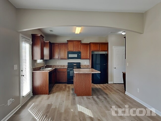 Building Photo - 287 Highland Falls Blvd