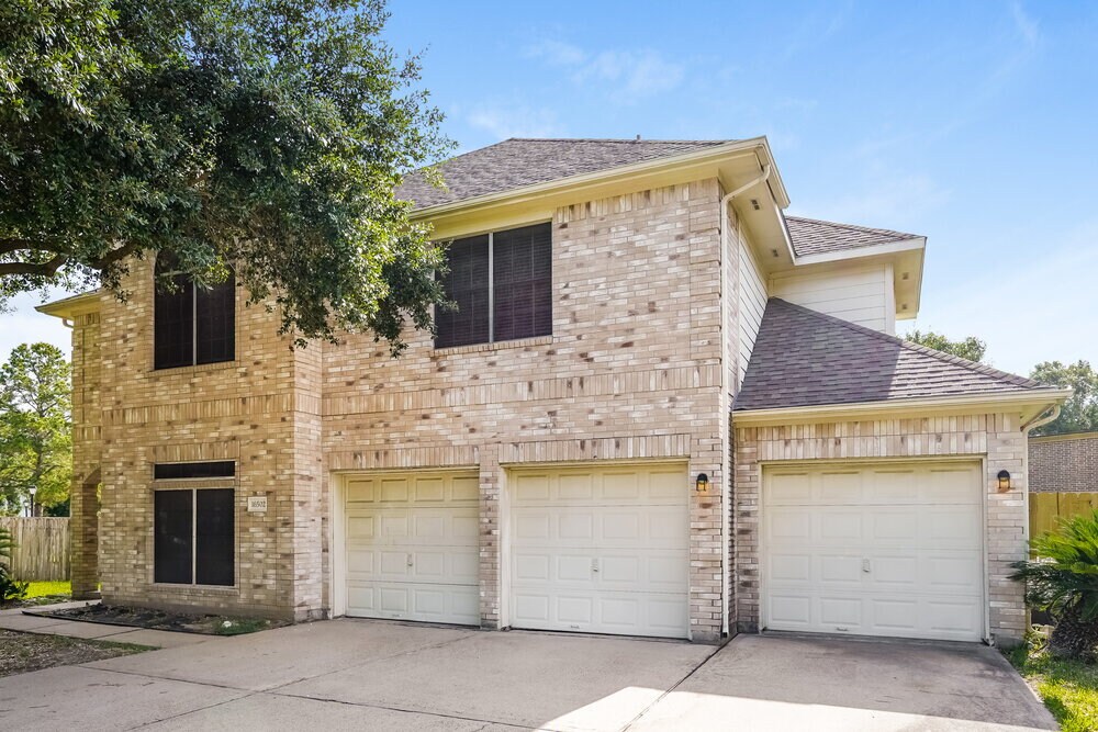 Foto principal - 16502 Wheatfield Dr