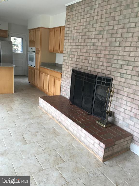 Foto del edificio - 6218 Nelway Dr