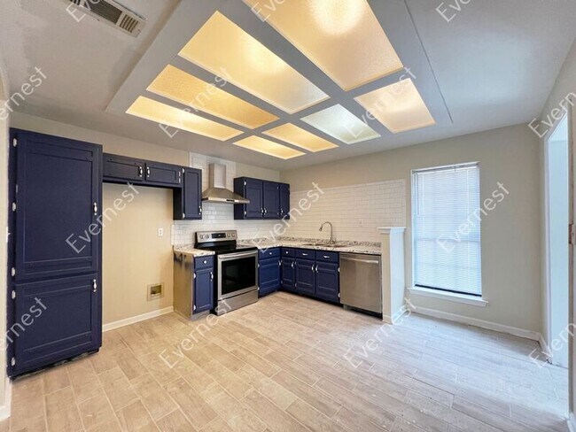 Foto del edificio - 6422 Valleydale Dr