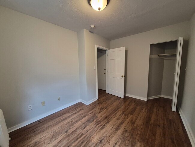 Foto del edificio - 214 Hanover St