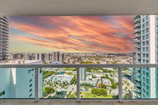 Foto del edificio - 1800 N Bayshore Dr