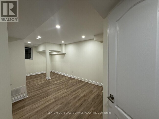 Photo du bâtiment - 99 Stewardship Rd