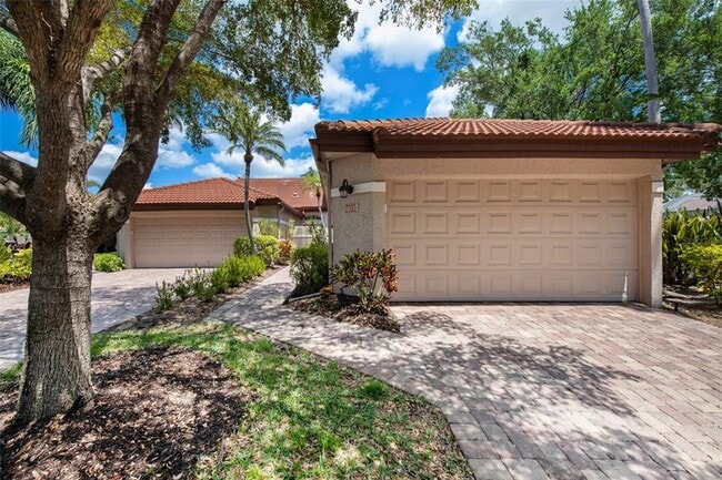 Building Photo - 7353 Regina Royale Blvd