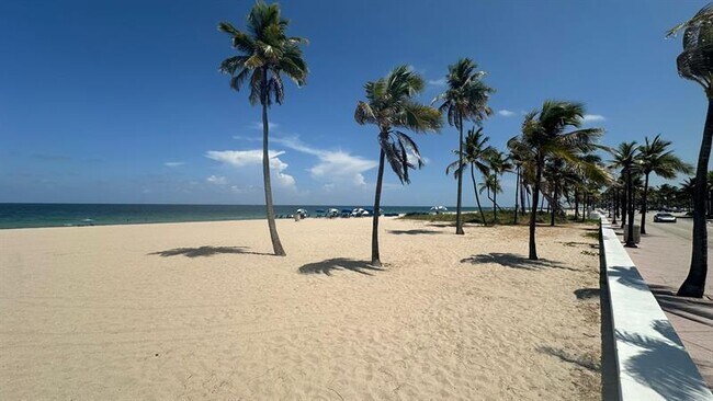 Foto del edificio - 625 Antioch Ave