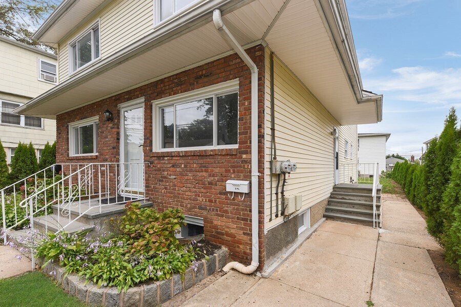 Primary Photo - Port Washington Rental