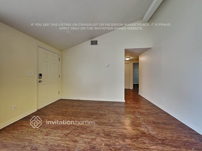 Foto del edificio - 10102 Benbrook Ct