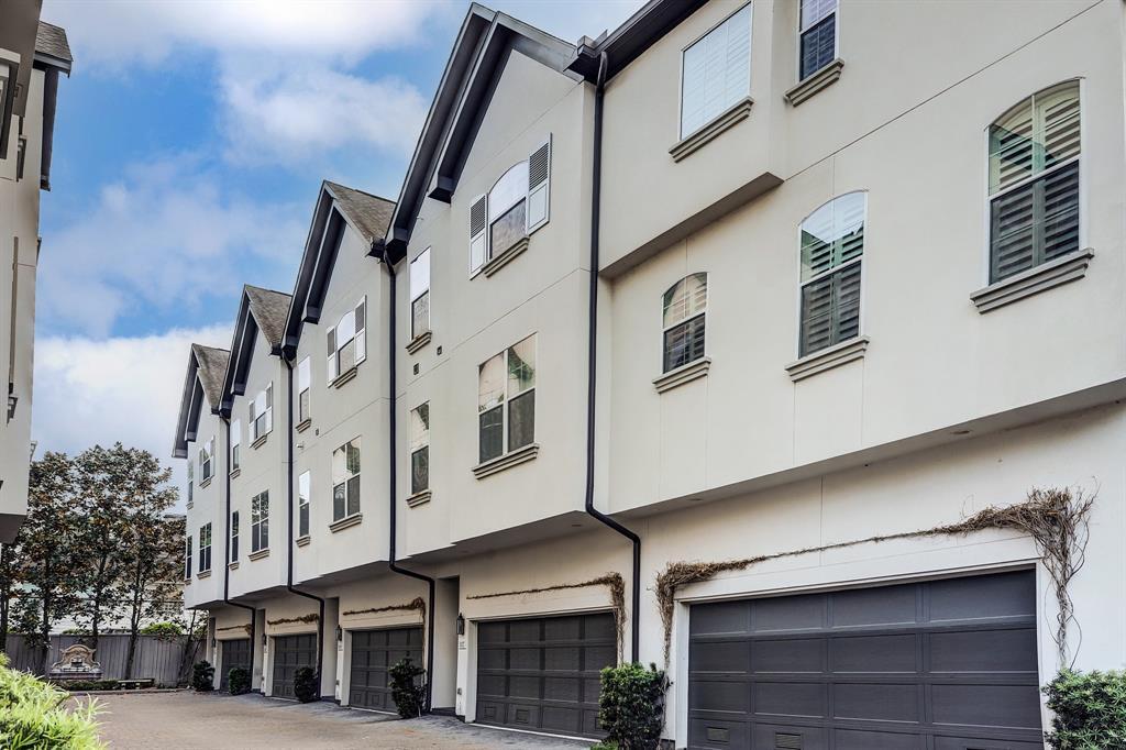 4031 Bellefontaine St Unit 117, Houston, TX 77025 Condo for Rent in