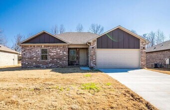 Building Photo - 59 Birchwood Dr
