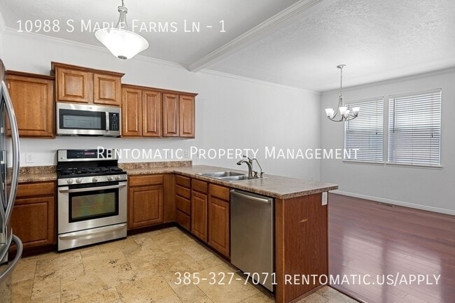 Photo - 10988 Maple Farms Ln Townhome