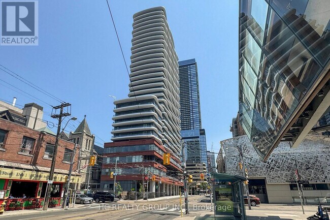 Photo du bâtiment - 280 Dundas St W