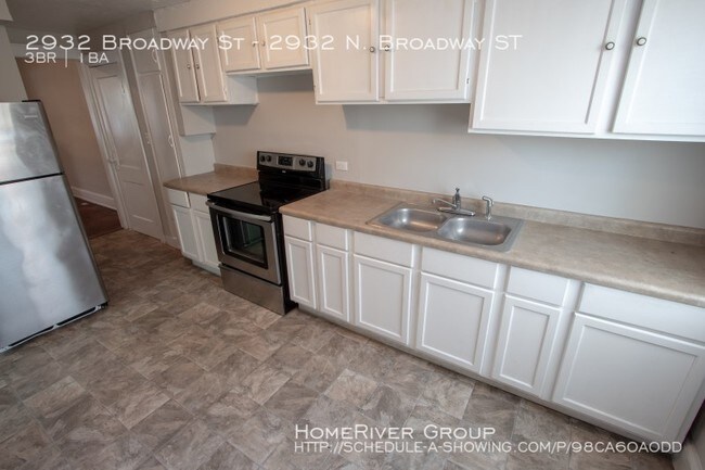 Foto del edificio - 2932 Broadway St