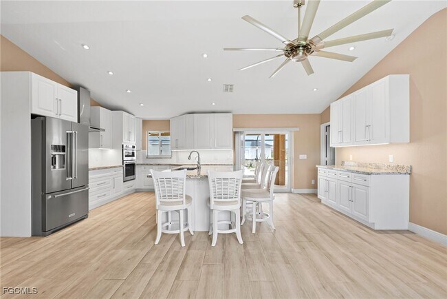 Foto del edificio - 3045 NW 5th Pl