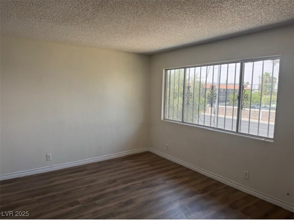 Building Photo - 118 Mt Vernon Cir
