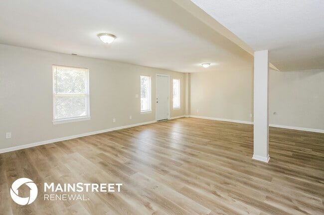 Building Photo - 11210 N Ditman Ave
