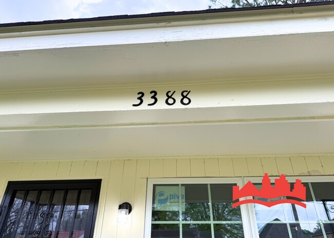 Foto del edificio - 3388 Charlotte Rd