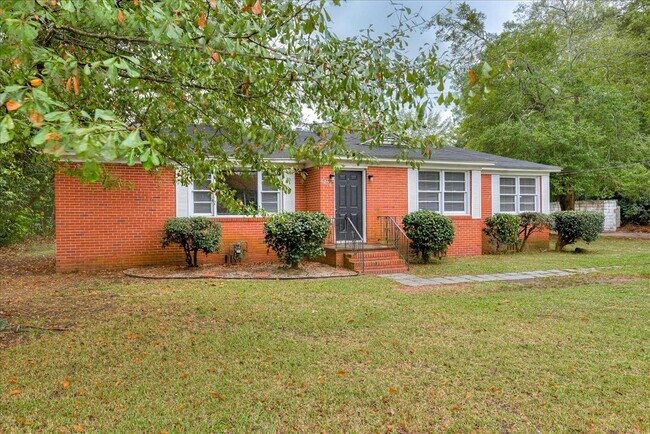 Foto del edificio - 2151 Bungalow Rd