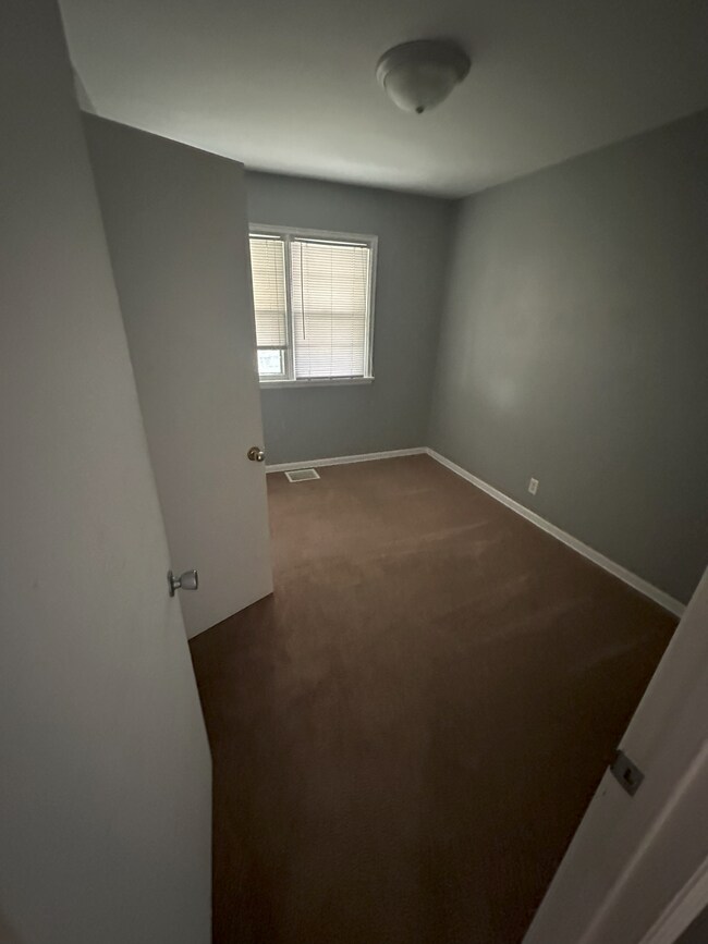Main floor bedroom 1 - 229 Arthur Ave SE
