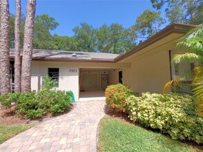 Building Photo - 7523 Greenlake Dr