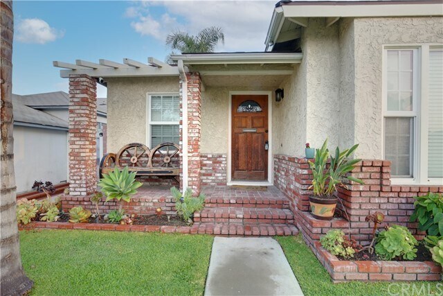 Foto del edificio - 9431 Lanett Ave