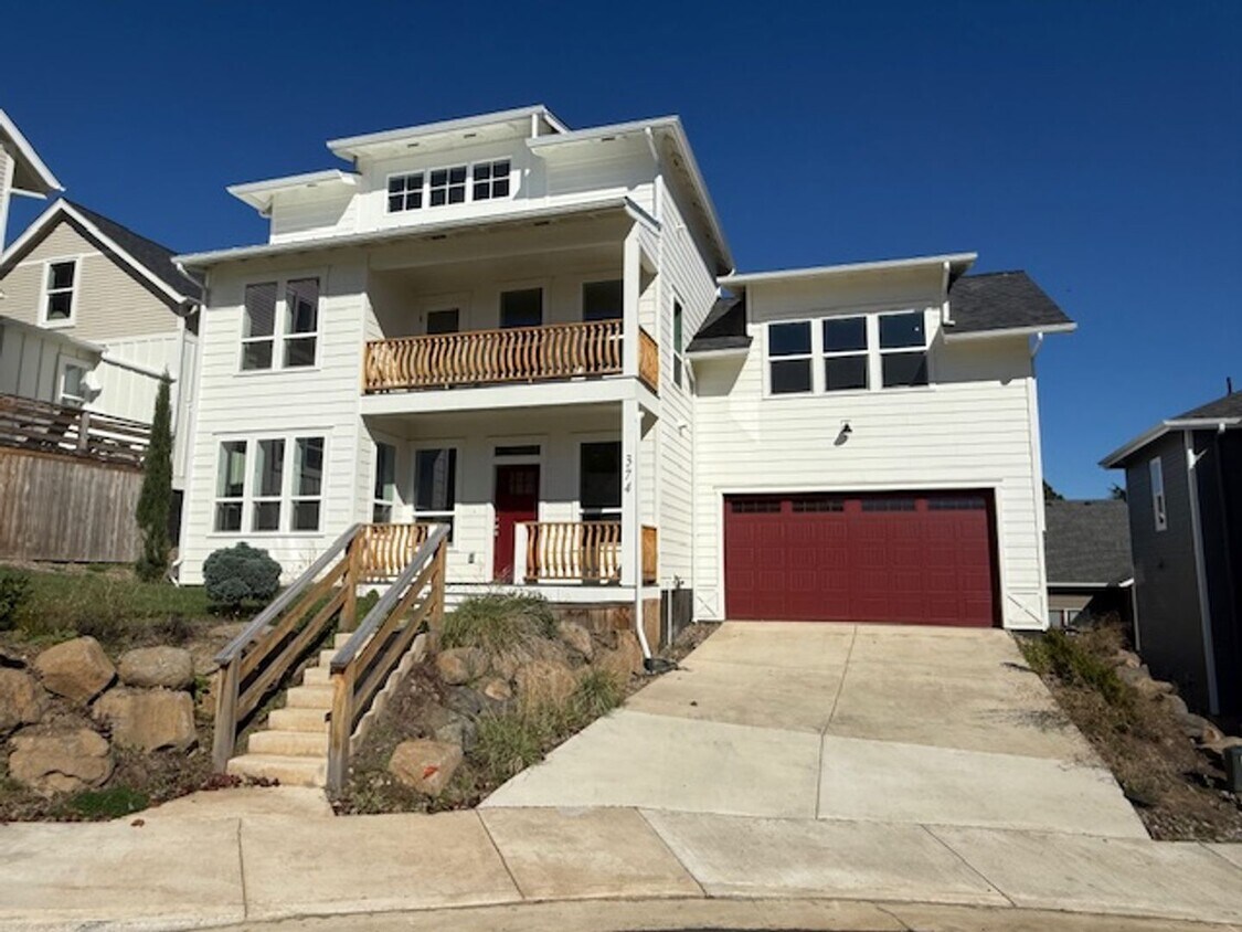 Primary Photo - New Construction 4-bedroom 4 Bath Dundee O...