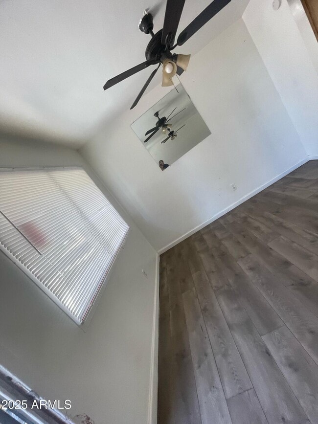 Foto del edificio - 2806 N 43rd Ave