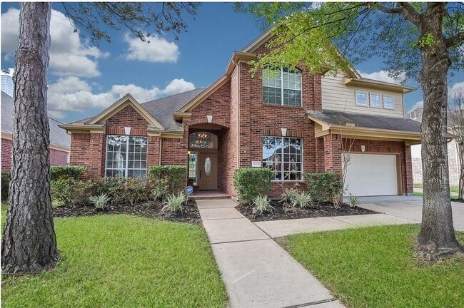 Building Photo - 20331 Canyon Gate Blvd