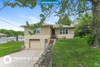 Building Photo - 4952 Halsey St