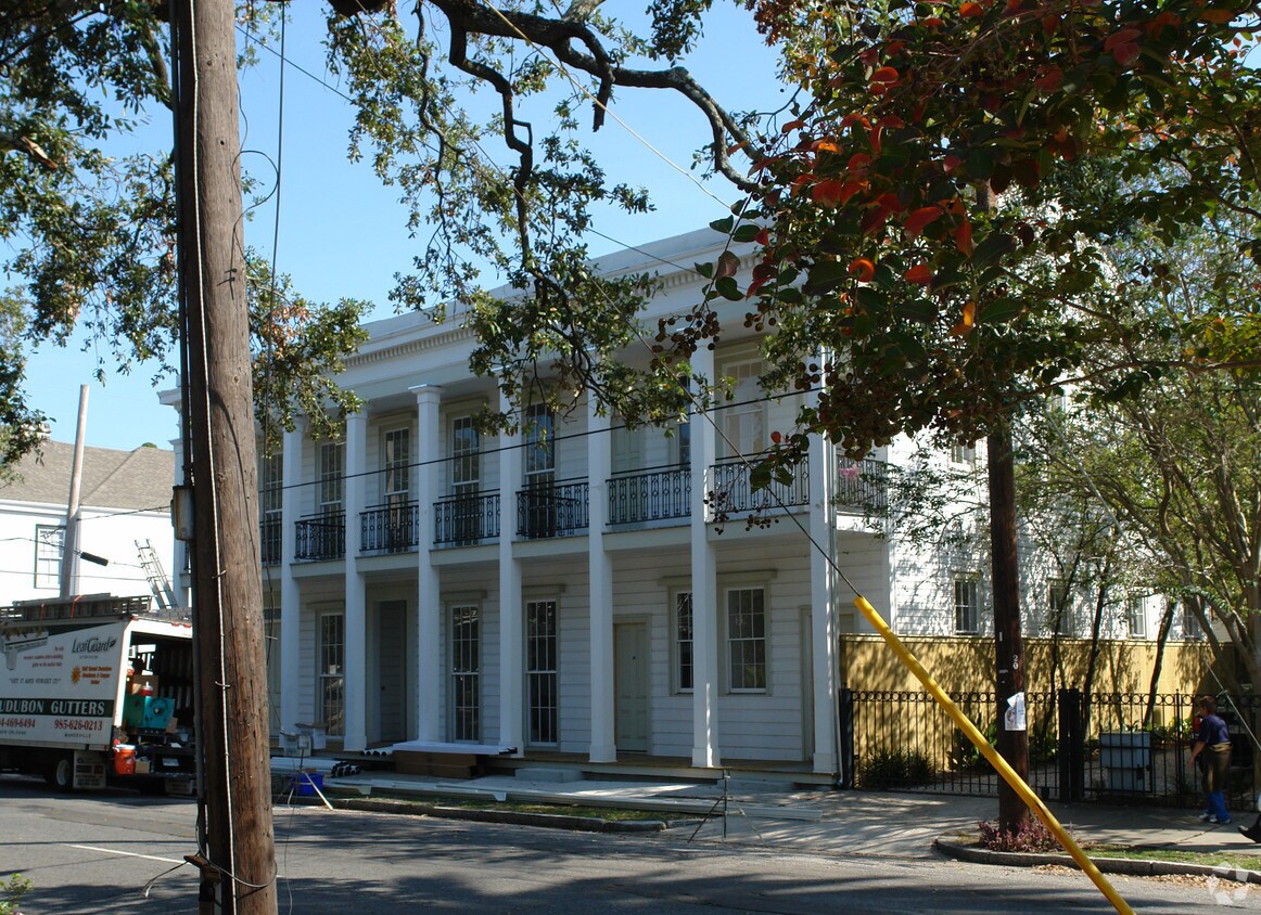 Building Photo - 1546 Camp St