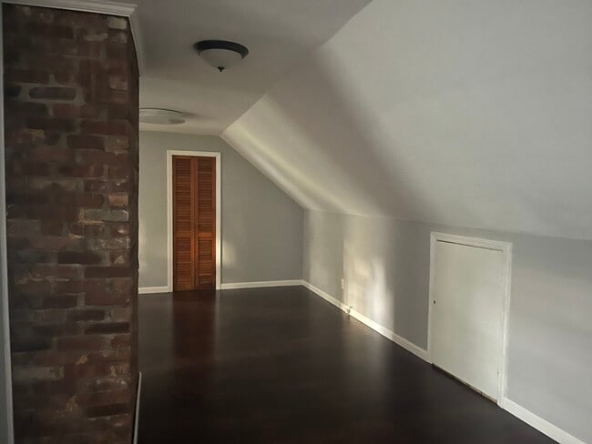 Dining area - 242 George St