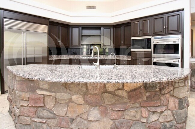 Foto del edificio - 11658 N 129th Way