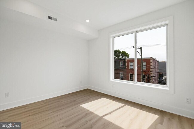 Foto del edificio - 2204 N 2nd St