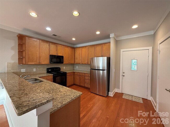 Foto del edificio - 714 Cotton Gin Alley