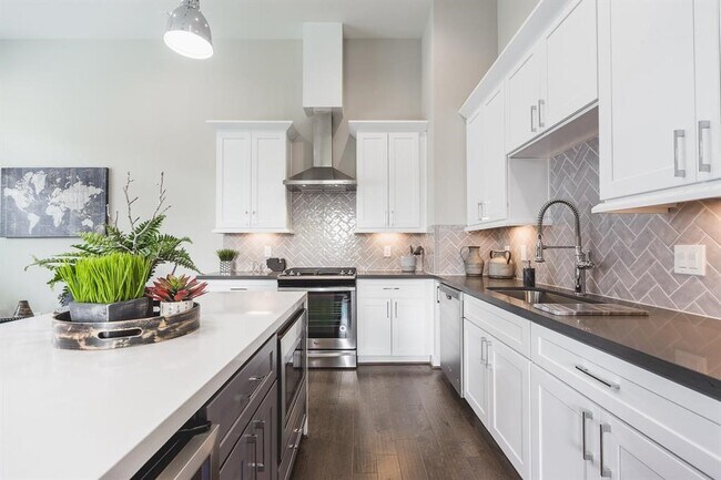 Foto del edificio - 2149 Hoskins Dr