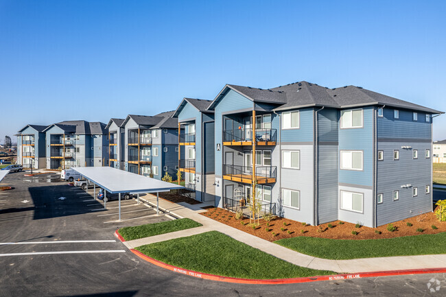 Exterior - Smith Creek Apartments