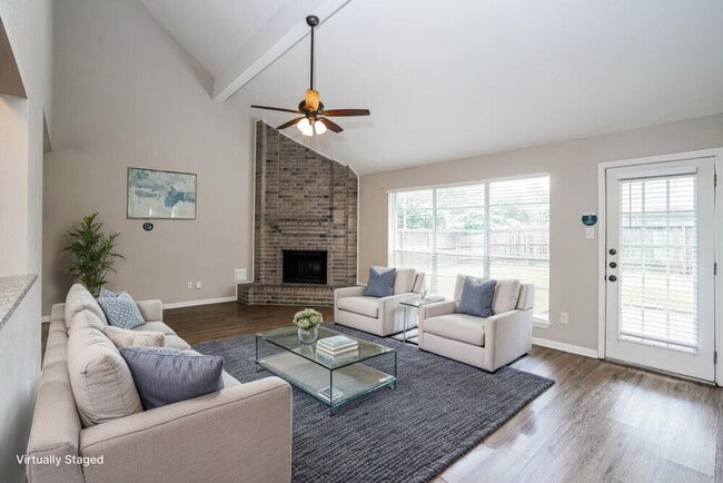 Building Photo - 3542 Lindenfield Dr