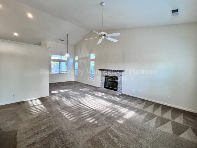 Foto del edificio - 8622 N Heartland Way