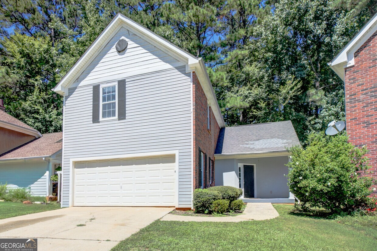 Primary Photo - 569 N Fairfield Dr