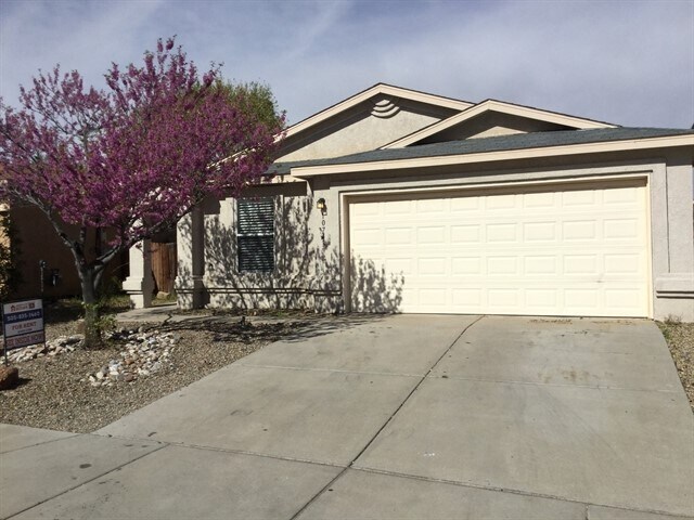 Foto principal - 10743 Stone Hollow Place NW