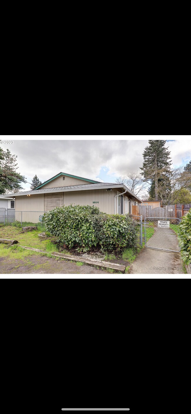 Building Photo - 3014 Drummond Ave