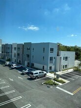 Building Photo - 2561 NE 193rd St