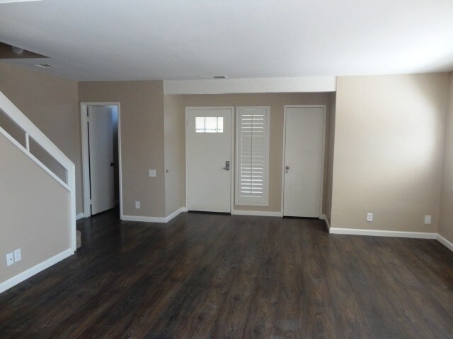 Foto del edificio - 2 Bed 2 Bath Condo - 25671 Le Parc #11