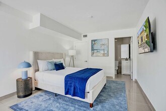 Building Photo - 905 N Federal Hwy