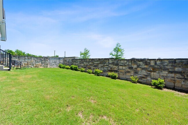 Foto del edificio - 8025 Beacon Knob Way